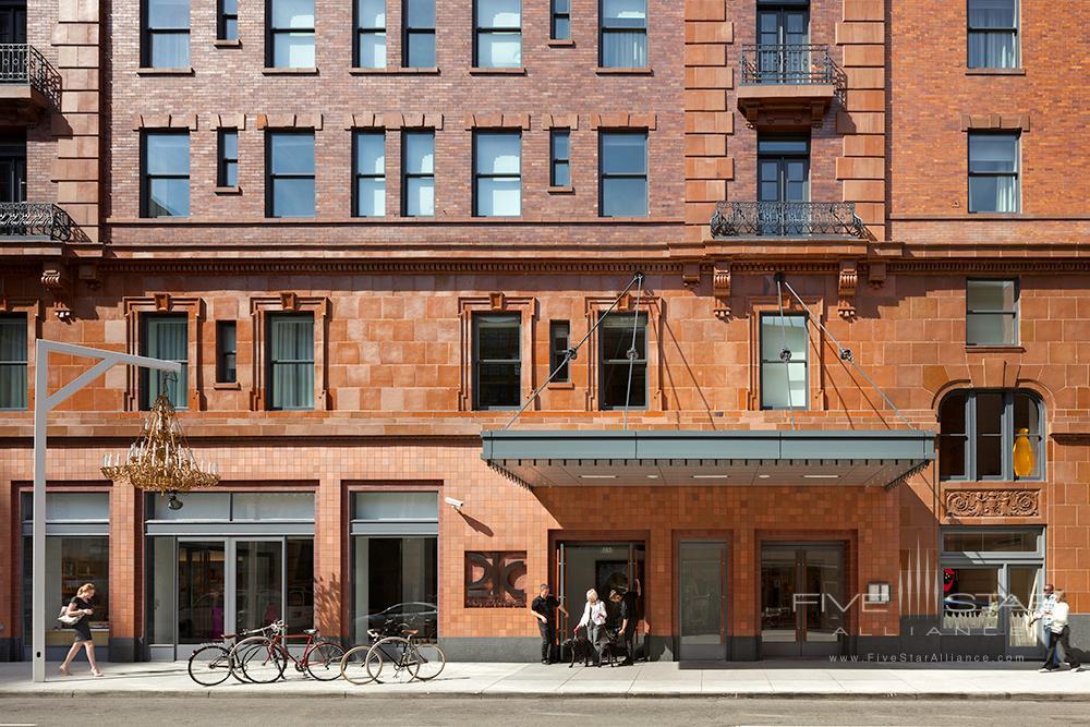 21c Museum Hotel Cincinnati — photo 3
