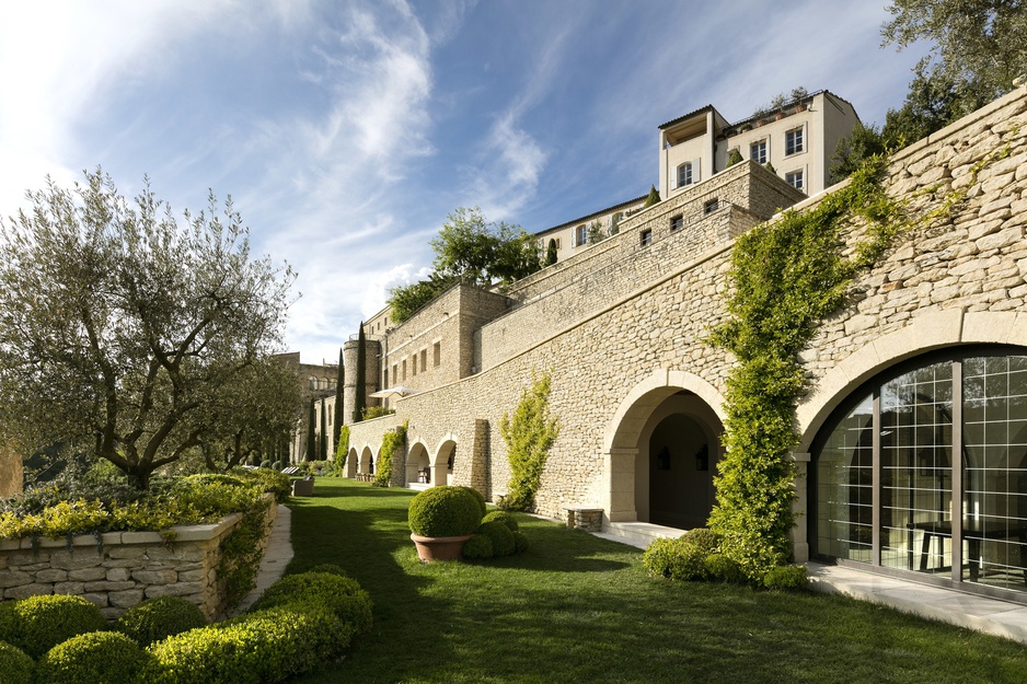 airelles-gordes-la-bastide — gallery-1
