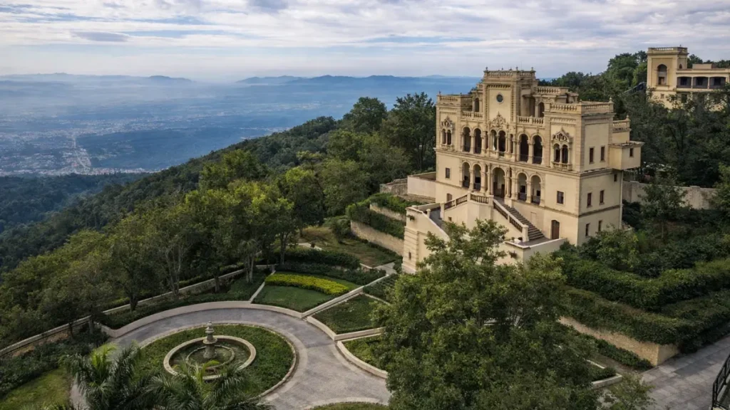 ananda-in-the-himalayas — gallery-2