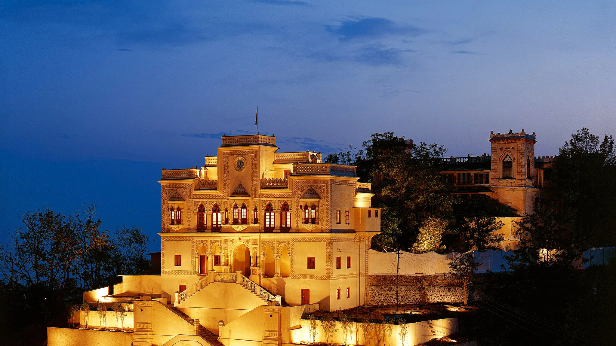 ananda-in-the-himalayas — gallery-4