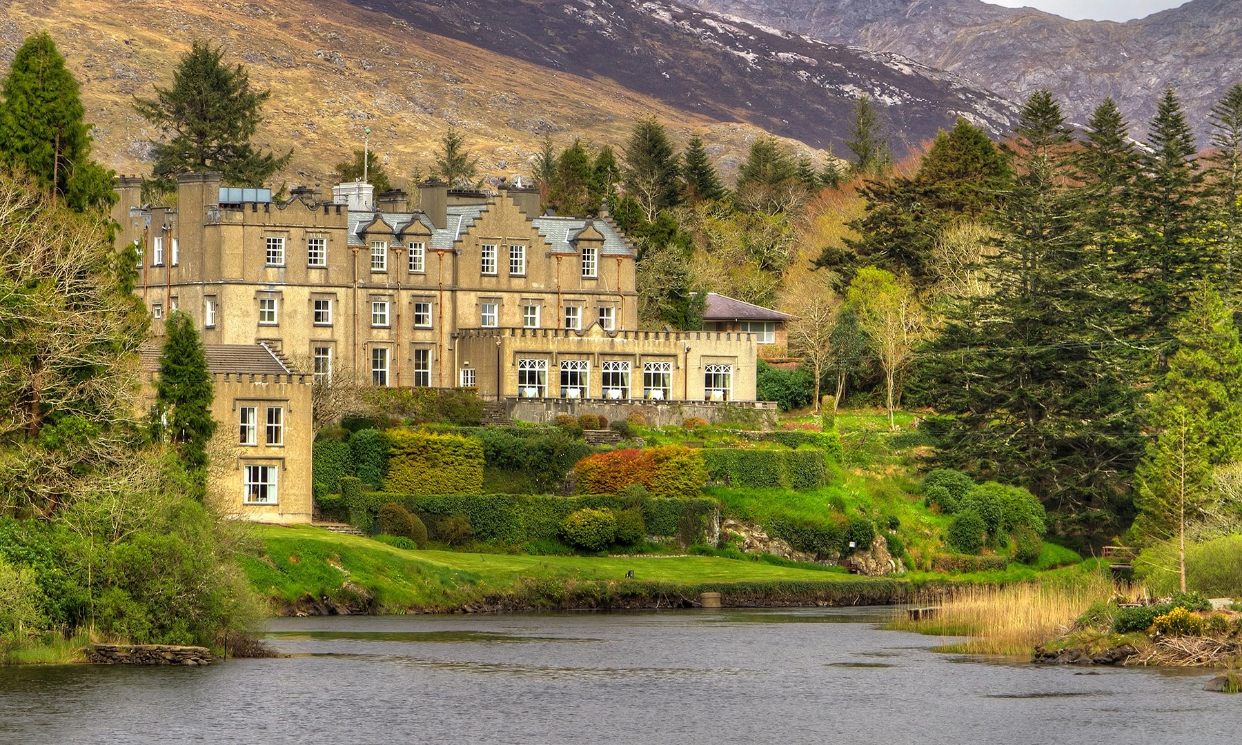 Ballynahinch Castle Hotel — photo 1