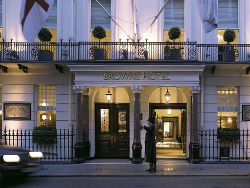 Brown’s Hotel — photo 4