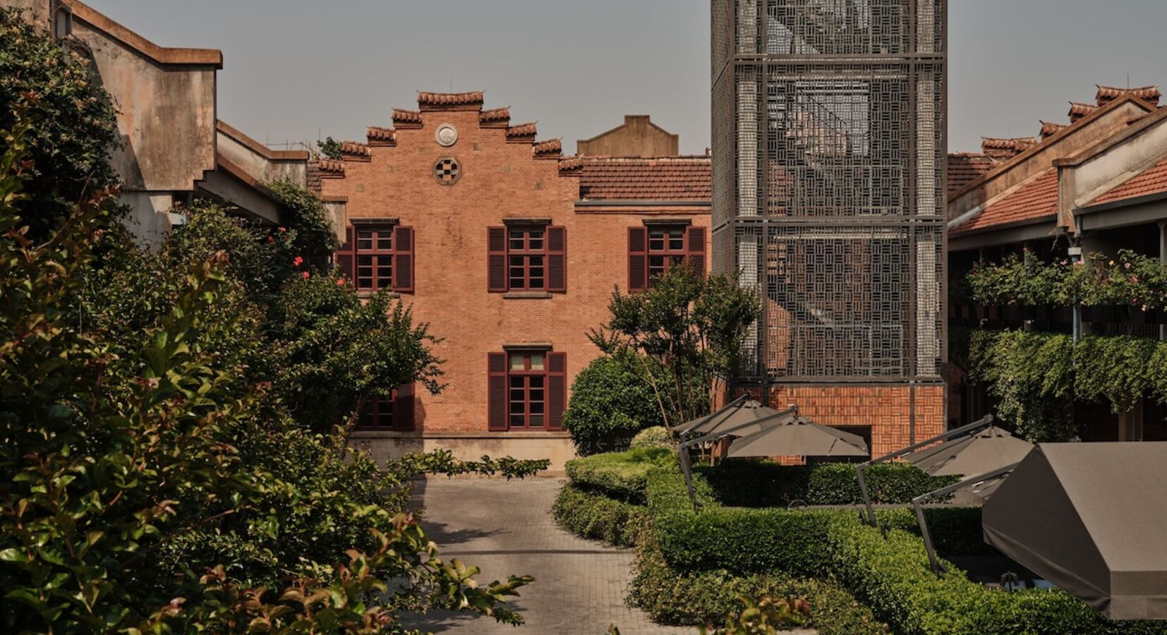 Capella Shanghai — photo 2