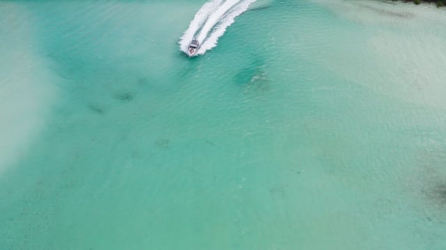como-parrot-cay — gallery-1