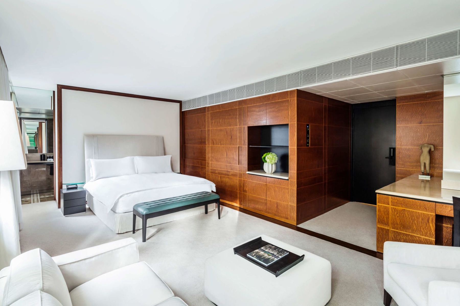 como-the-halkin-london — gallery-5