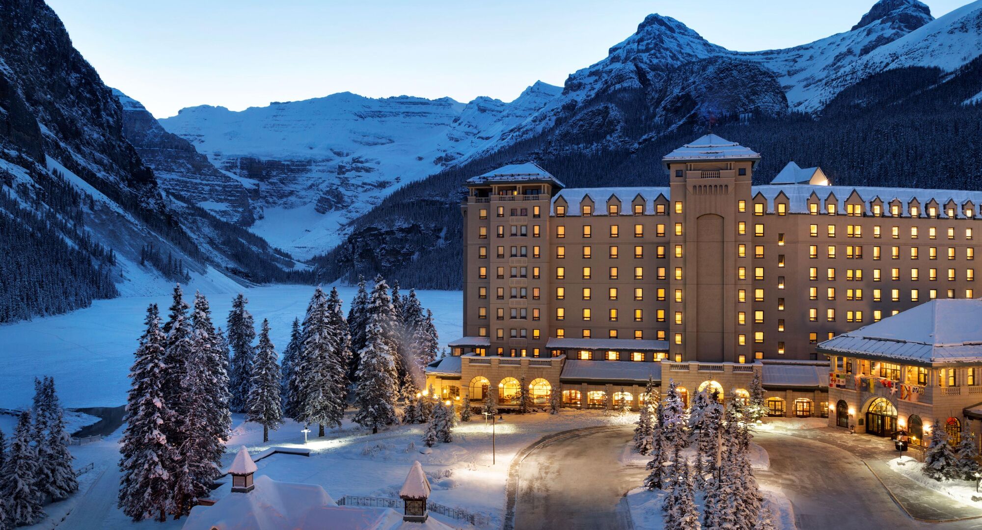 Fairmont Chateau Lake Louise — photo 2