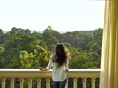 Four Seasons Hotel Cairo at The First Residence