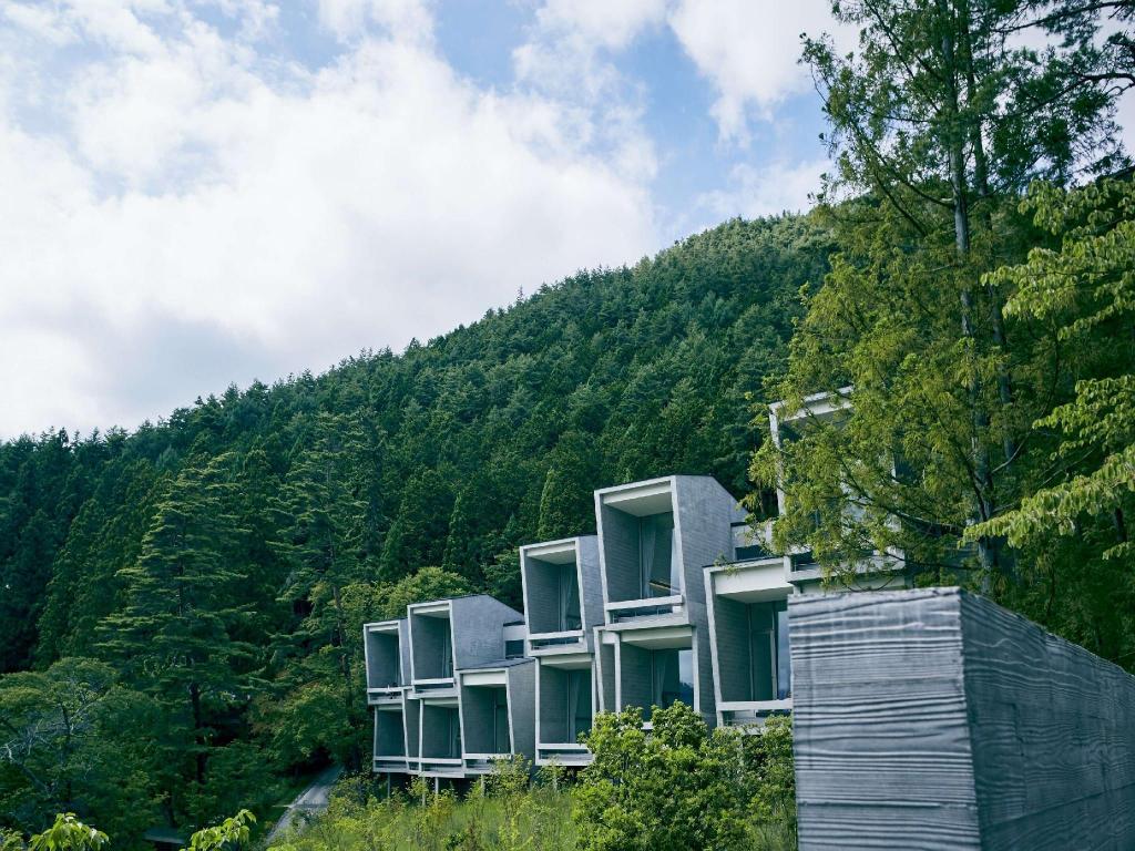 Hoshinoya Fuji Glamping Resort