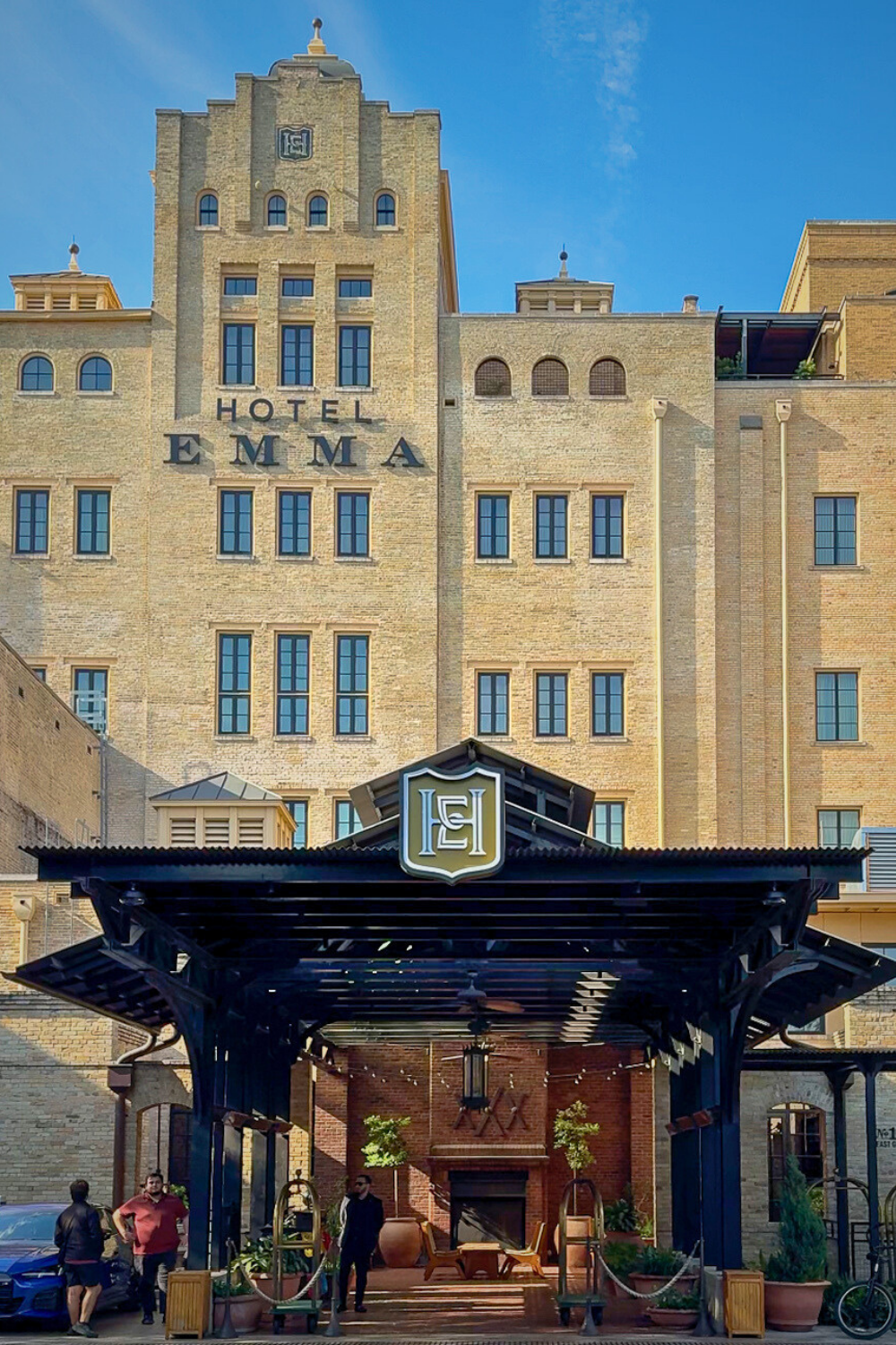 hotel-emma-san-antonio — gallery-1