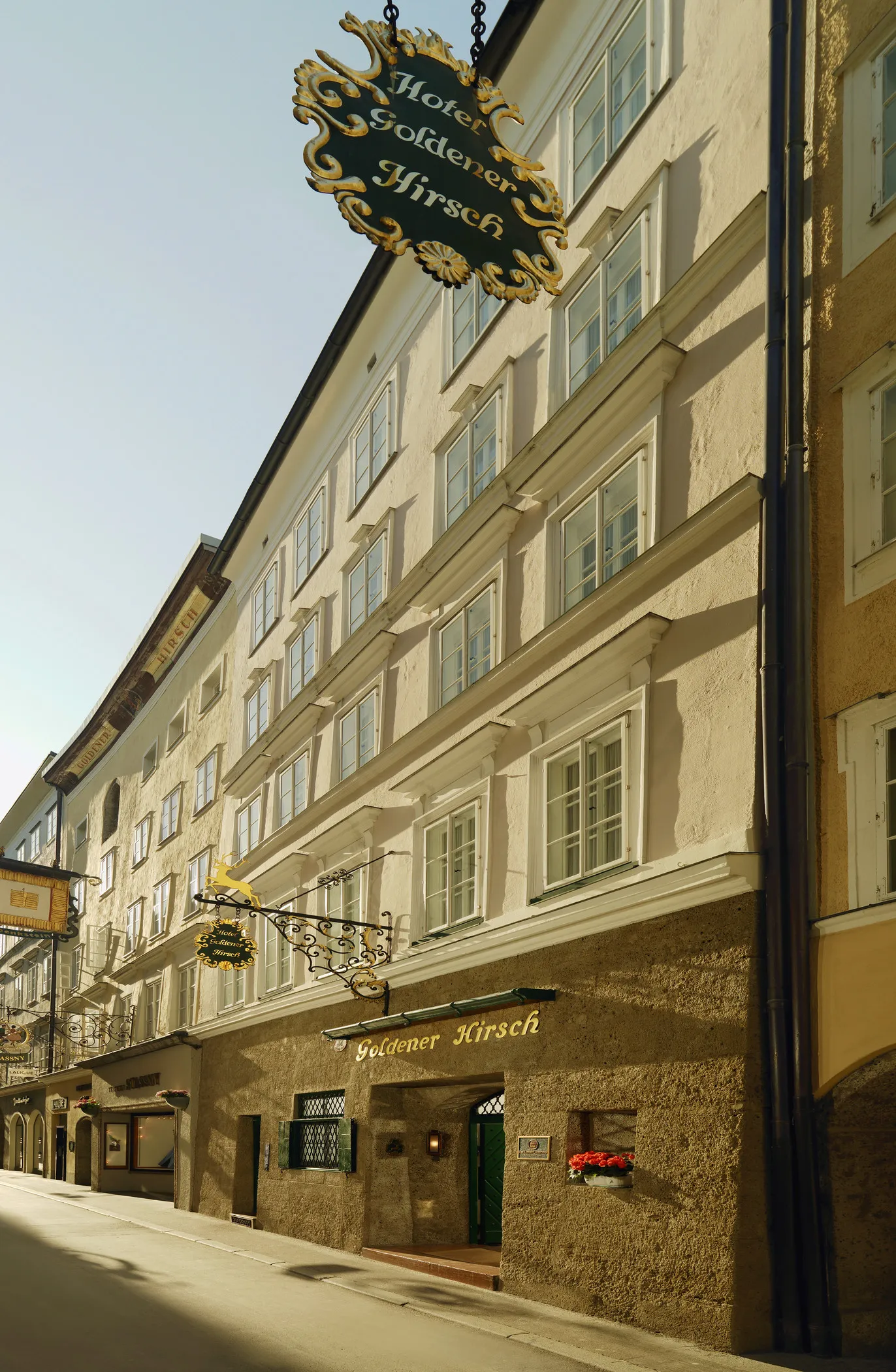 Hotel Goldener Hirsch Salzburg (Wing 2) — photo 4