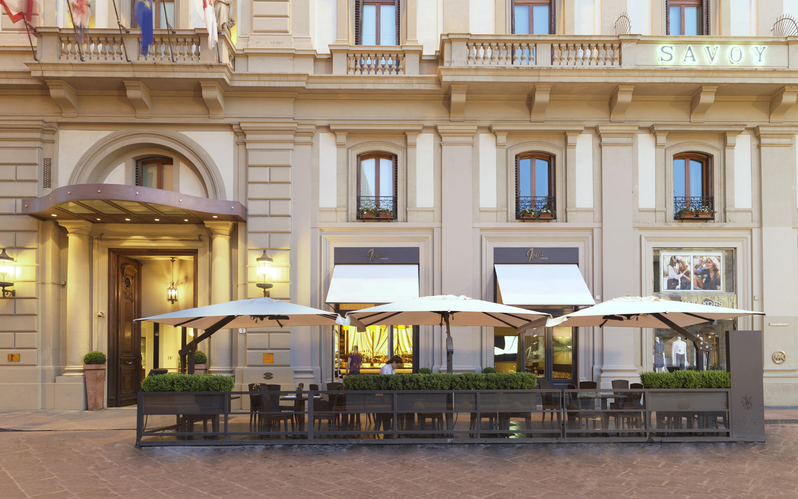 Hotel Savoy — photo 1