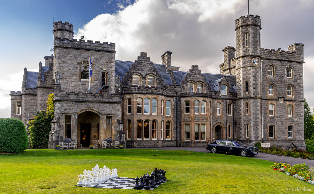 Inverlochy Castle Hotel — photo 1