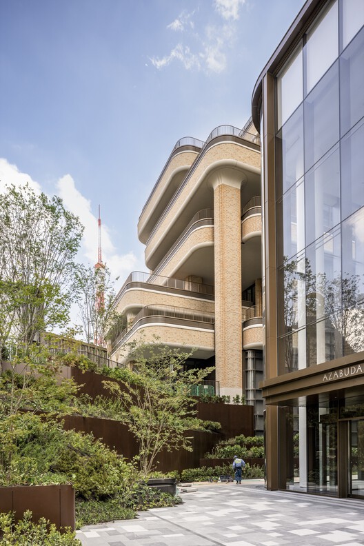Janu Tokyo Azabudai Hills (Residence Wing 2) — photo 2