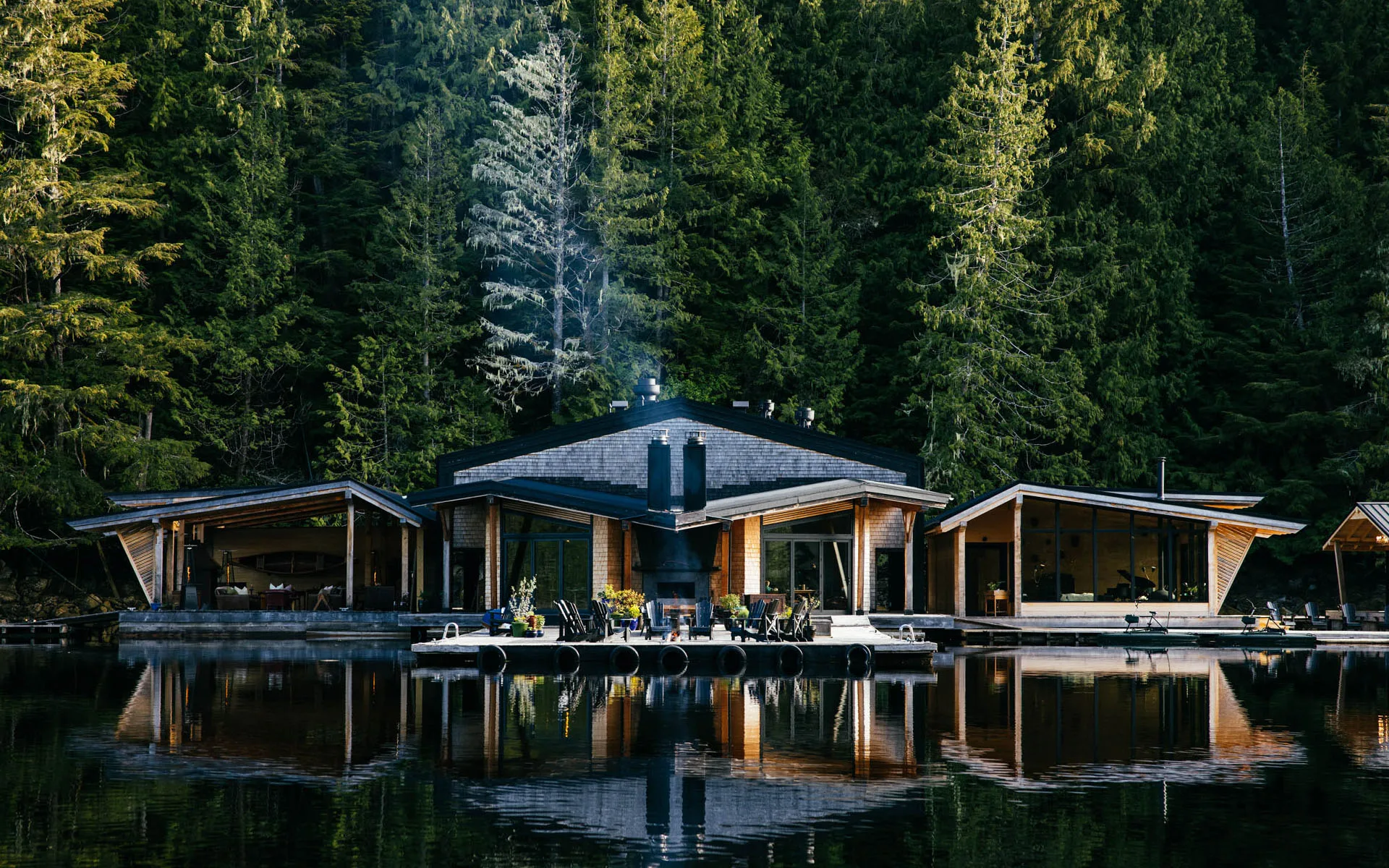 Nimmo Bay Wilderness Resort