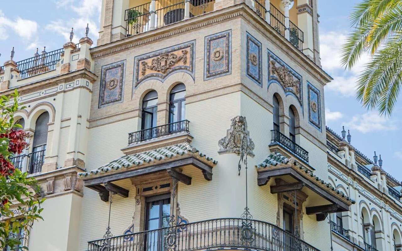 Palacio Santa Cruz Seville