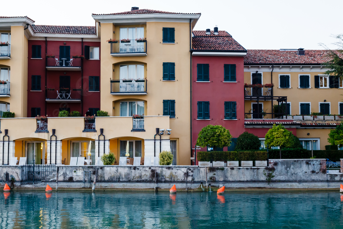 Palazzo Sirmione Lake Garda (Wing 2)