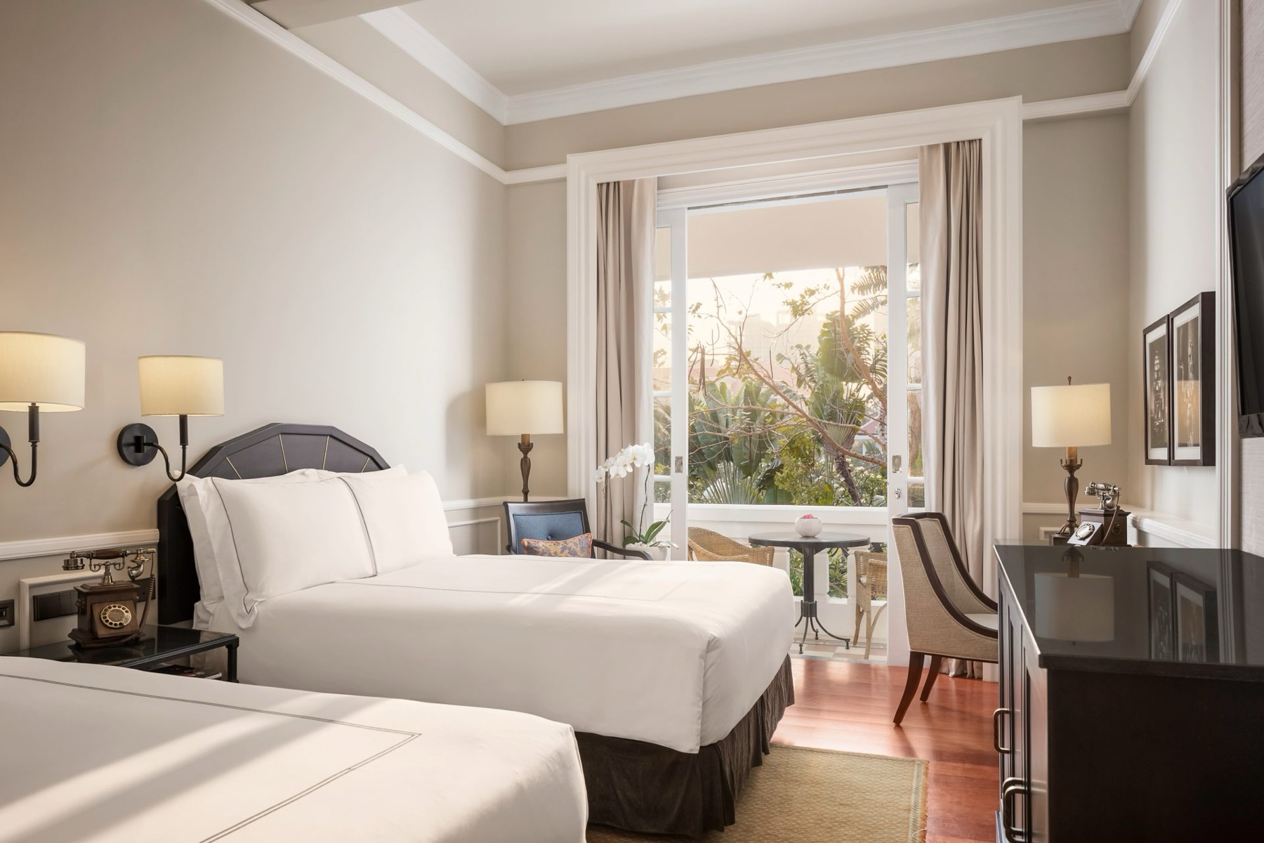 raffles-hotel-le-royal-phnom-penh — gallery-1