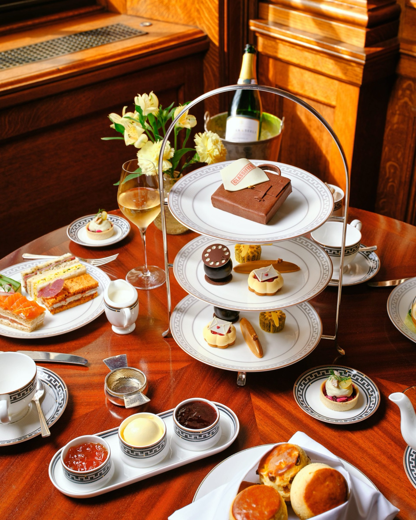 raffles-london-at-the-owo — gallery-1