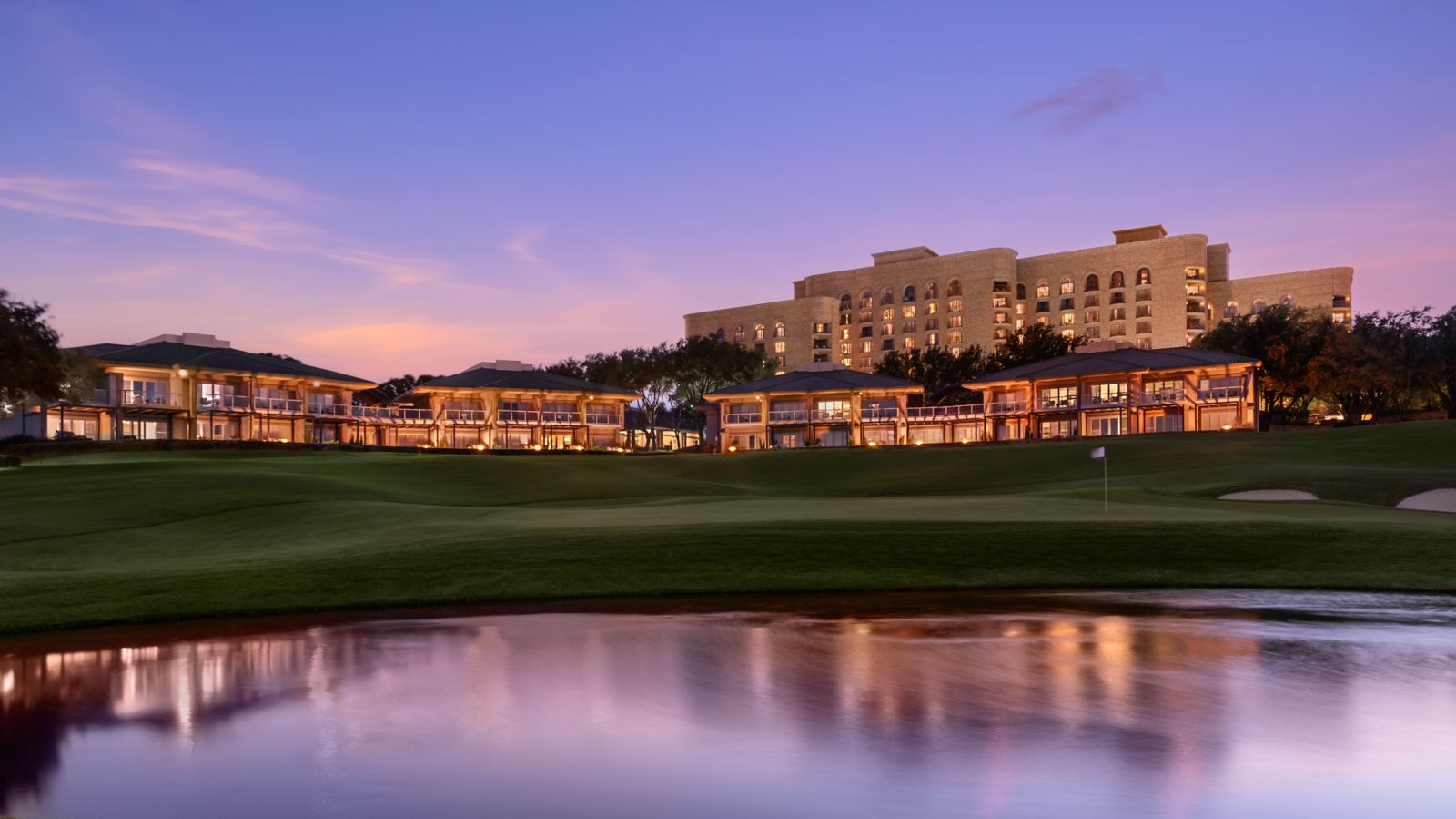The Ritz-Carlton Dallas, Las Colinas