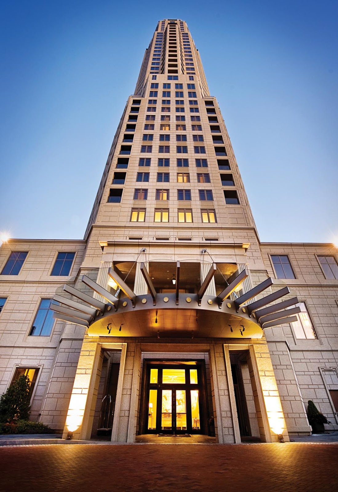 The Carlyle, A Rosewood Hotel — photo 3