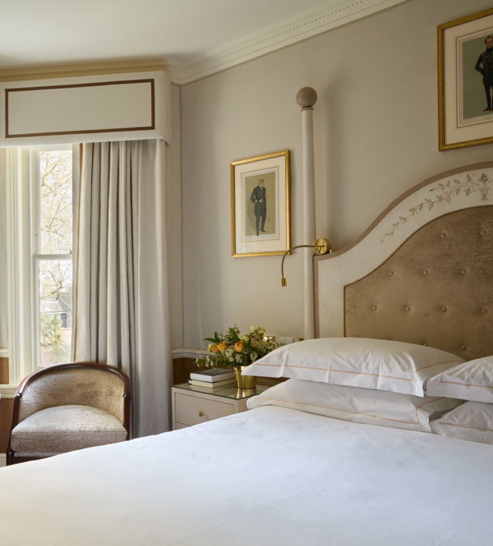 the-egerton-house-hotel-london — gallery-1