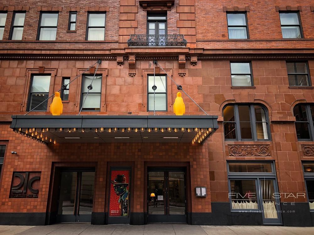 21c Museum Hotel Cincinnati — photo 2