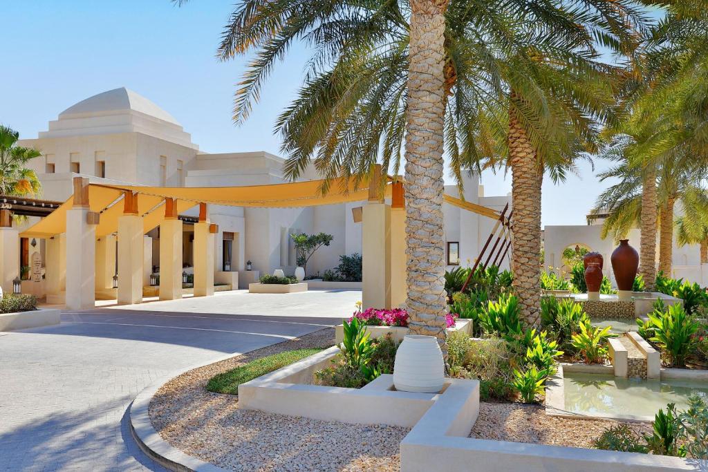 Al Wathba, a Luxury Collection Desert Resort (Residence Wing 2) — photo 1