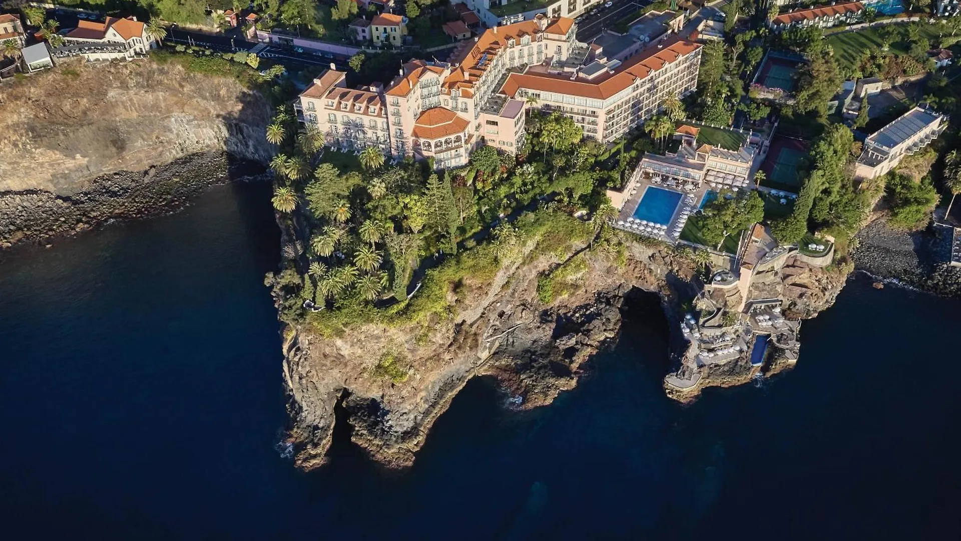 Belmond Reid’s Palace Madeira (Wing 2) — photo 3