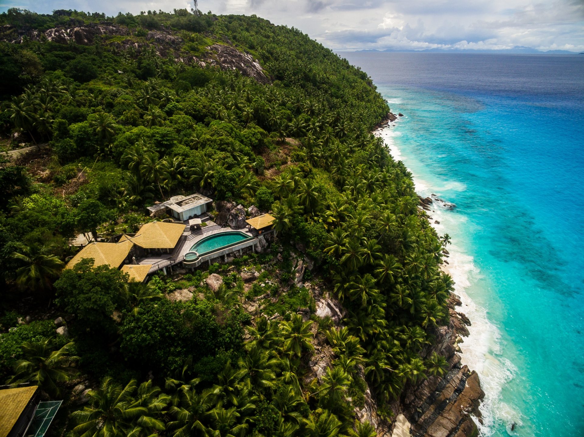 Fregate Island Private Seychelles (Residence Wing 2) — photo 3