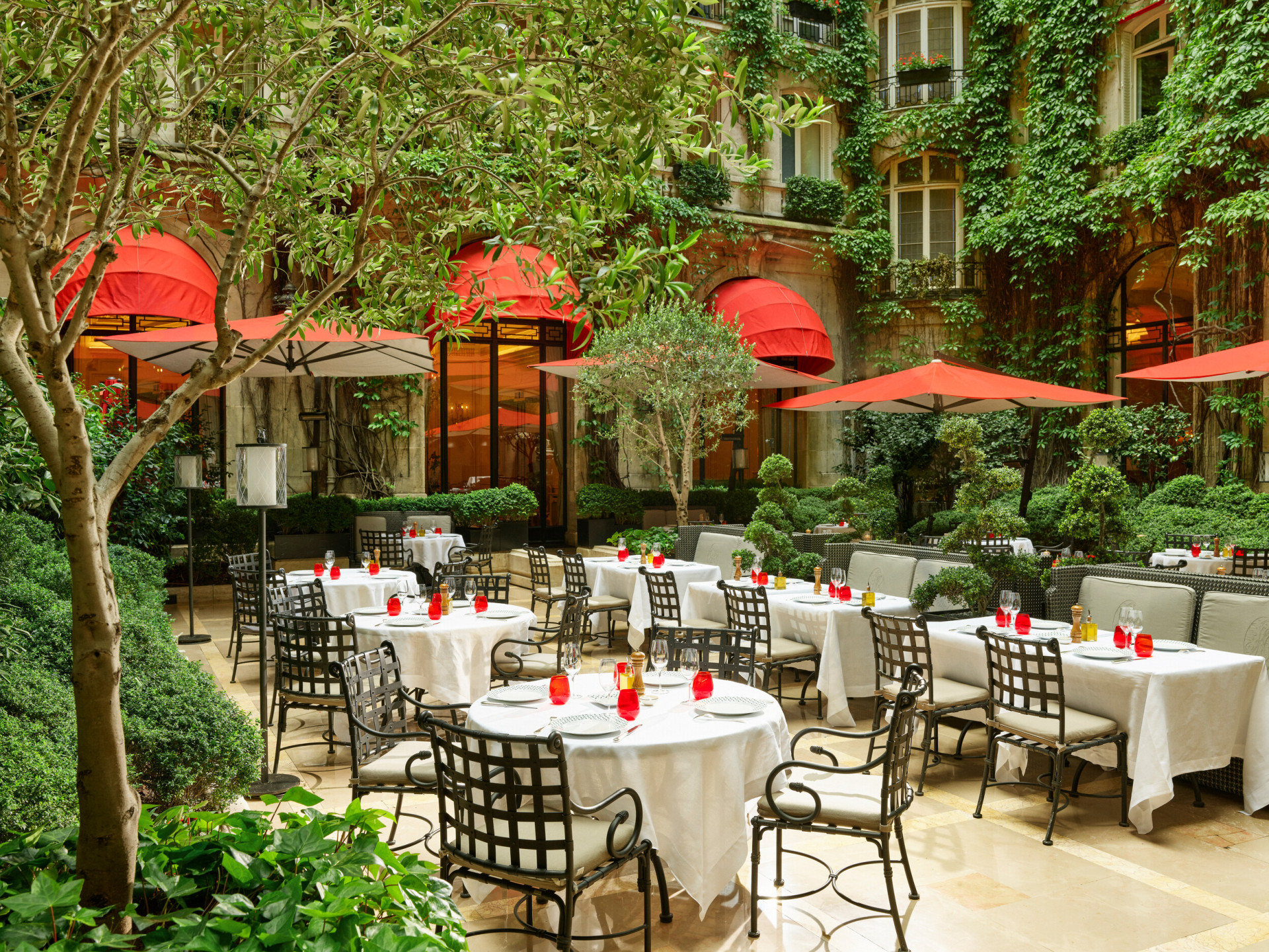 Hôtel Plaza Athénée — photo 4