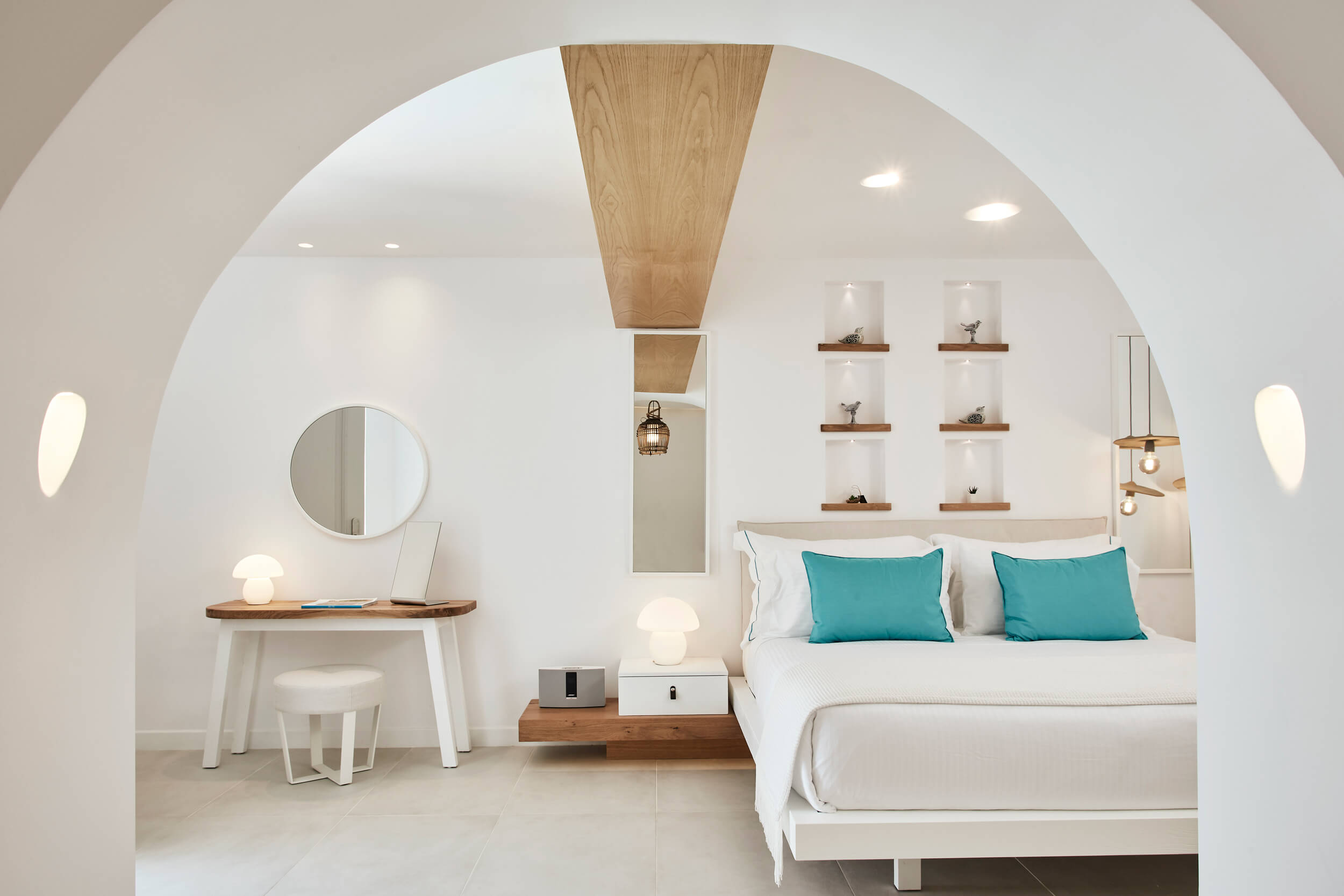 nikki-beach-resort-spa-santorini — gallery-3