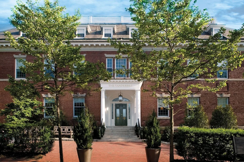 The Vanderbilt, Auberge Newport — photo 1