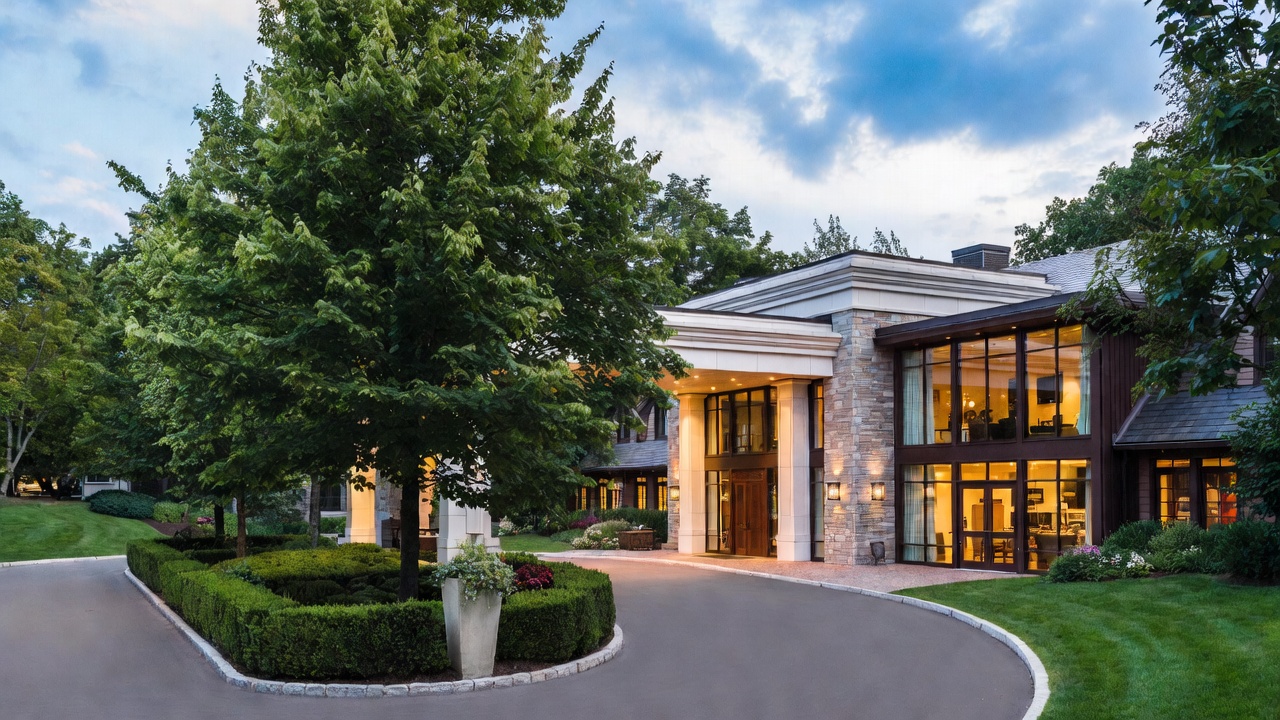 The Clayfield Opens in Niagara Wine Country Under Unbound Collection
